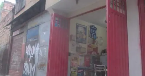 TIENDA DE BARRIO CALLE 40 87C CON 10 TIENDA DE BARRIO CALLE 40 87C CON 10